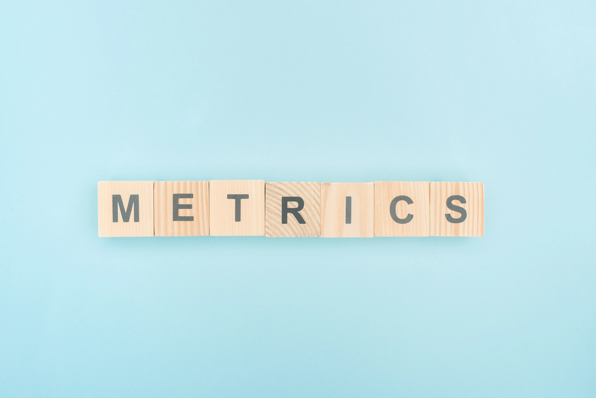 Blog cover: top website metrics